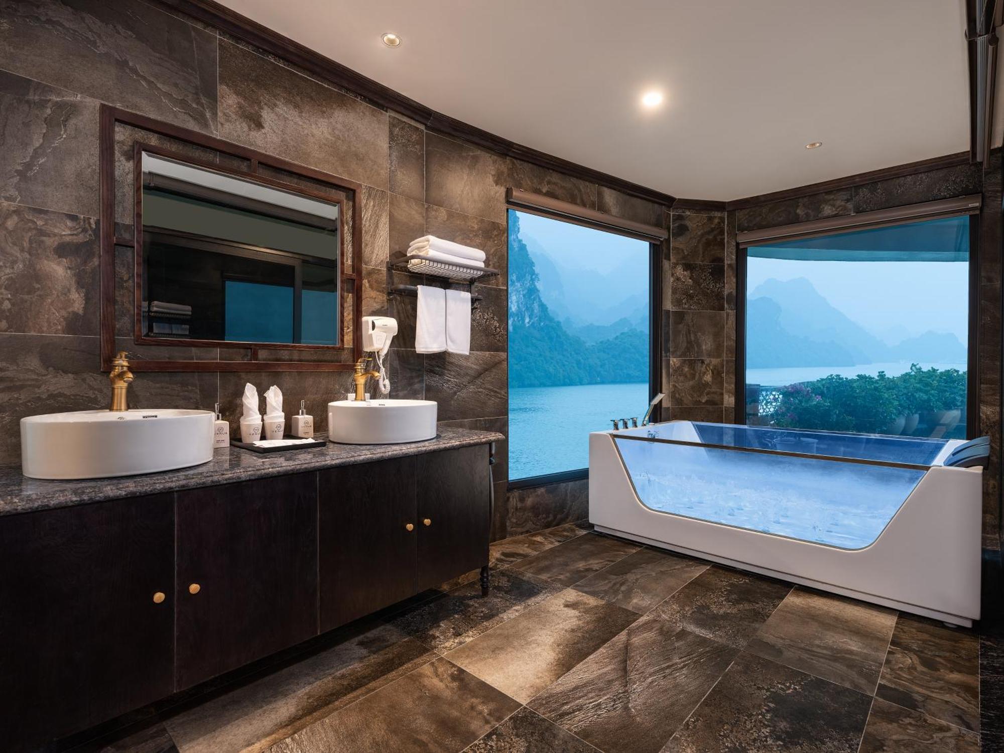 Era Premium Cruises Halong Hotel Ha Long Exterior foto