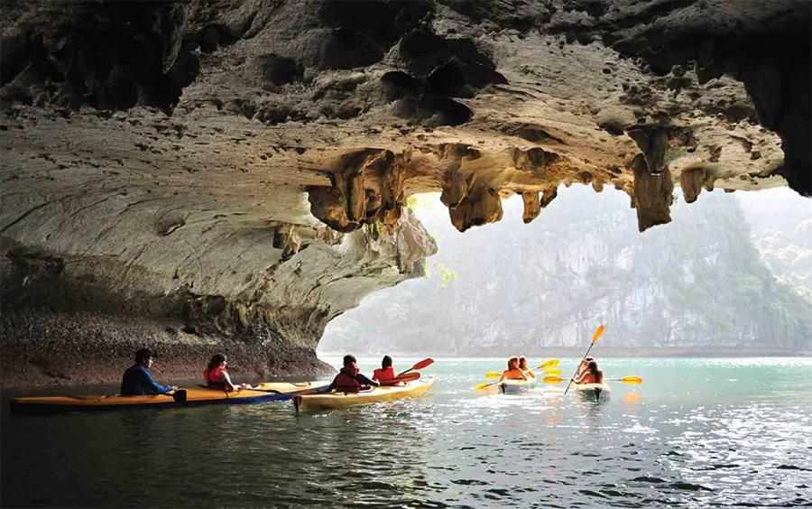 Era Premium Cruises Halong Hotel Ha Long Exterior foto