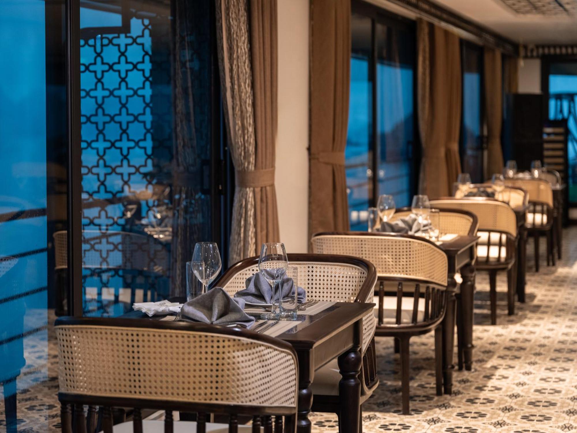 Era Premium Cruises Halong Hotel Ha Long Exterior foto